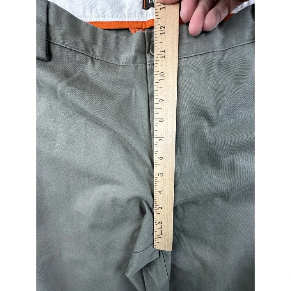 Dockers D2 Signature Khaki Pants 40x30 Olive Flat Straight Fit NWT